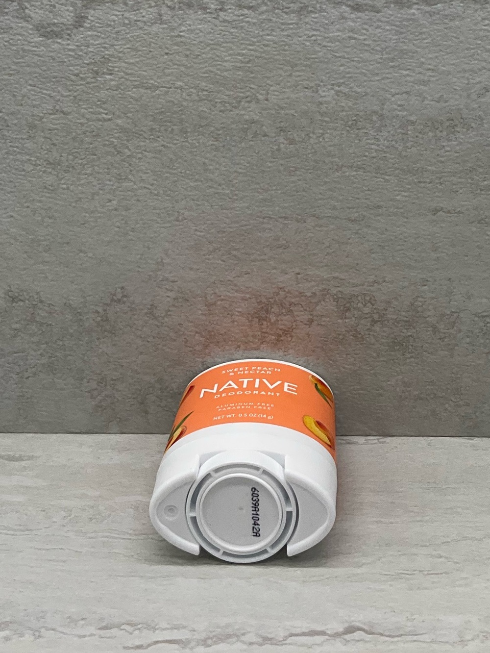 🎉 $5 Native Sweet Peach & Nectar Clean Deodorant - Picture 3 of 7